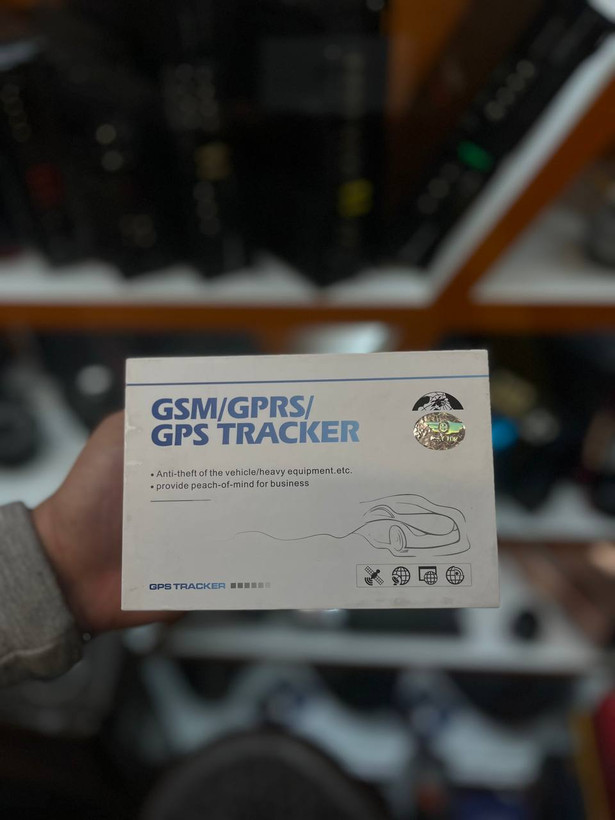 ردیاب خودرو اسکایلر - skylor مدلGPS-303F